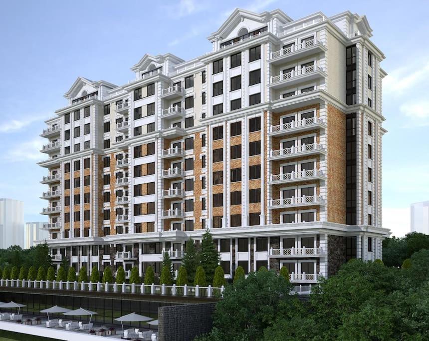 Luxury Apartment In The Superb Location تشيسيناو المظهر الخارجي الصورة